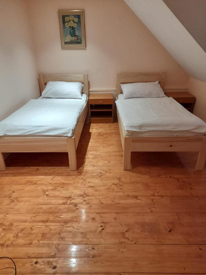 Rajski Vrt - Lake House - Paradise Garden Sisak Eksteriør billede