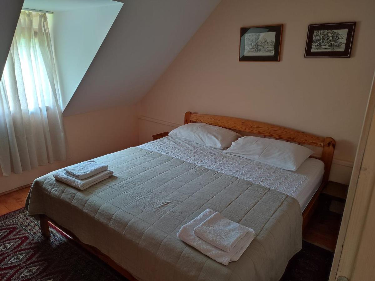 Rajski Vrt - Lake House - Paradise Garden Sisak Eksteriør billede